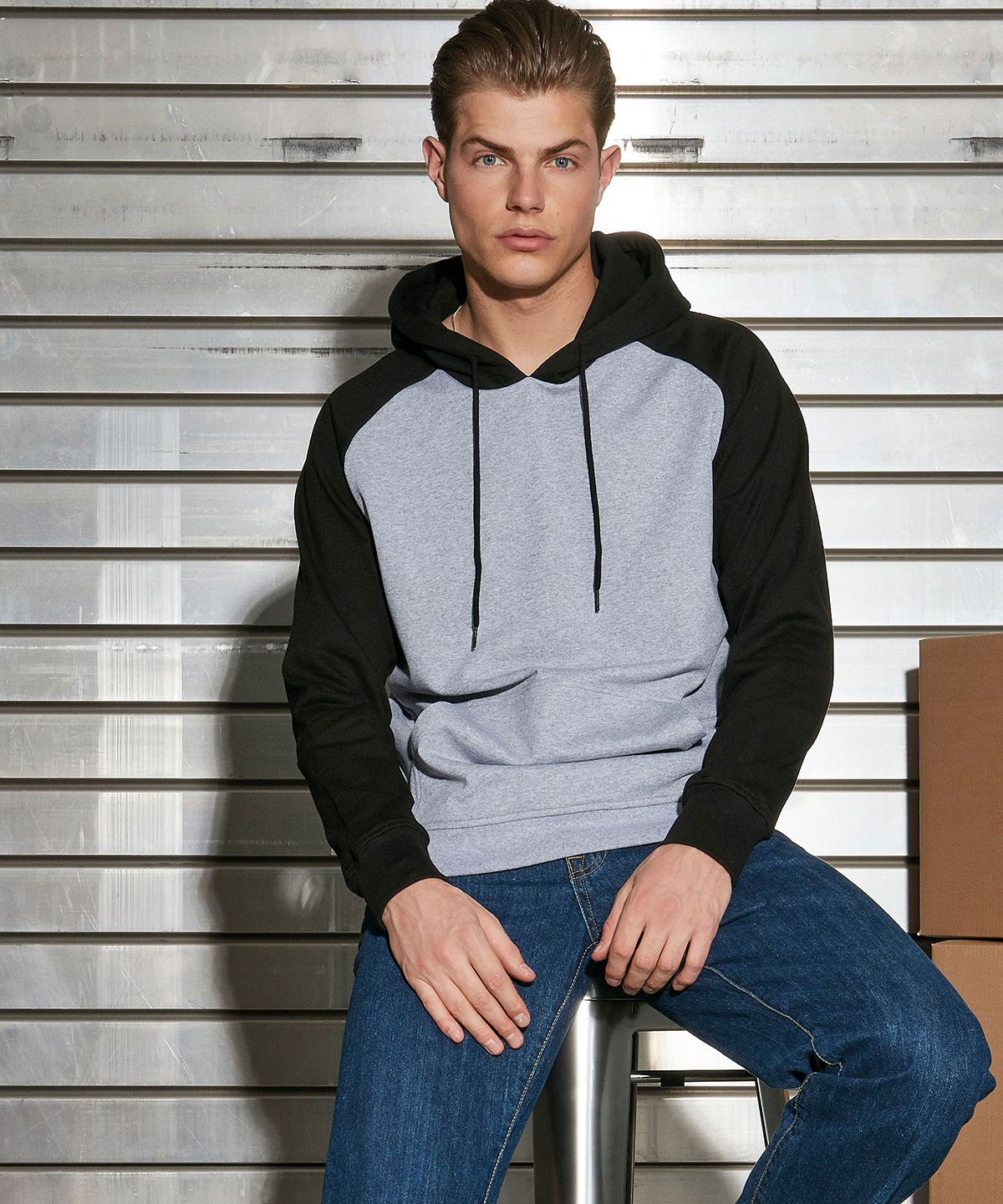 Basic Contrast Hoodie - Heather Grey/Black