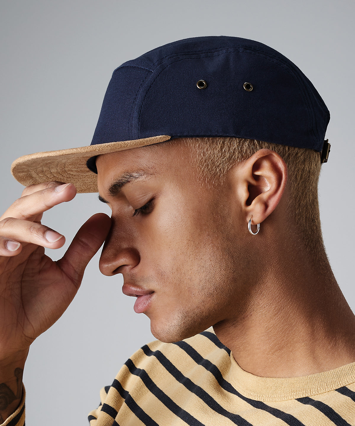 Suede peak 5-panel cap