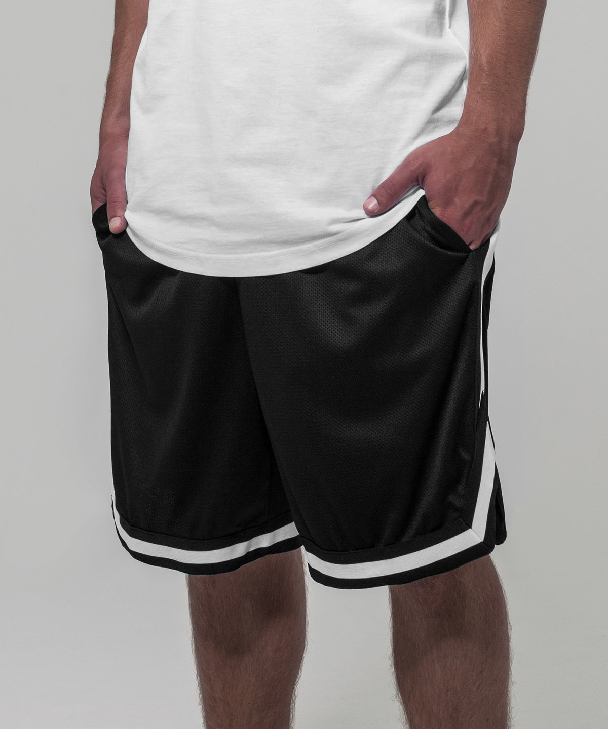 Stylish Two-Tone Shorts - Black/Black/White