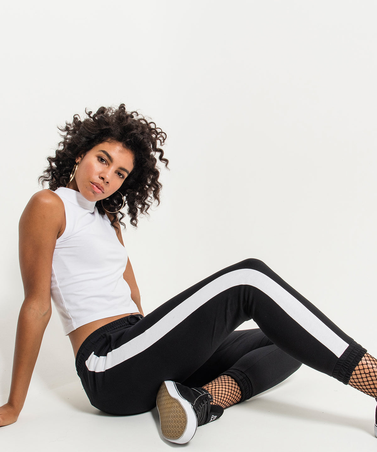 Comfy Women's Joggers - Black/White