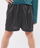 Comfortable Shadow Stripe Shorts - White