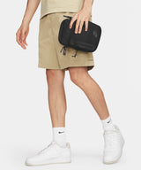 Nike - Nike Elemental premium crossbody bag - Black/Black/Anthracite