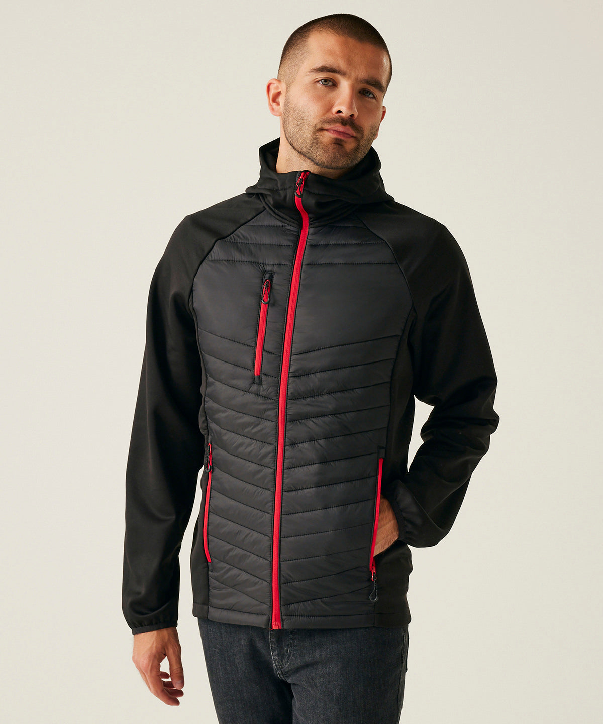 Navigate hybrid hooded jacket - Black/Classic Red