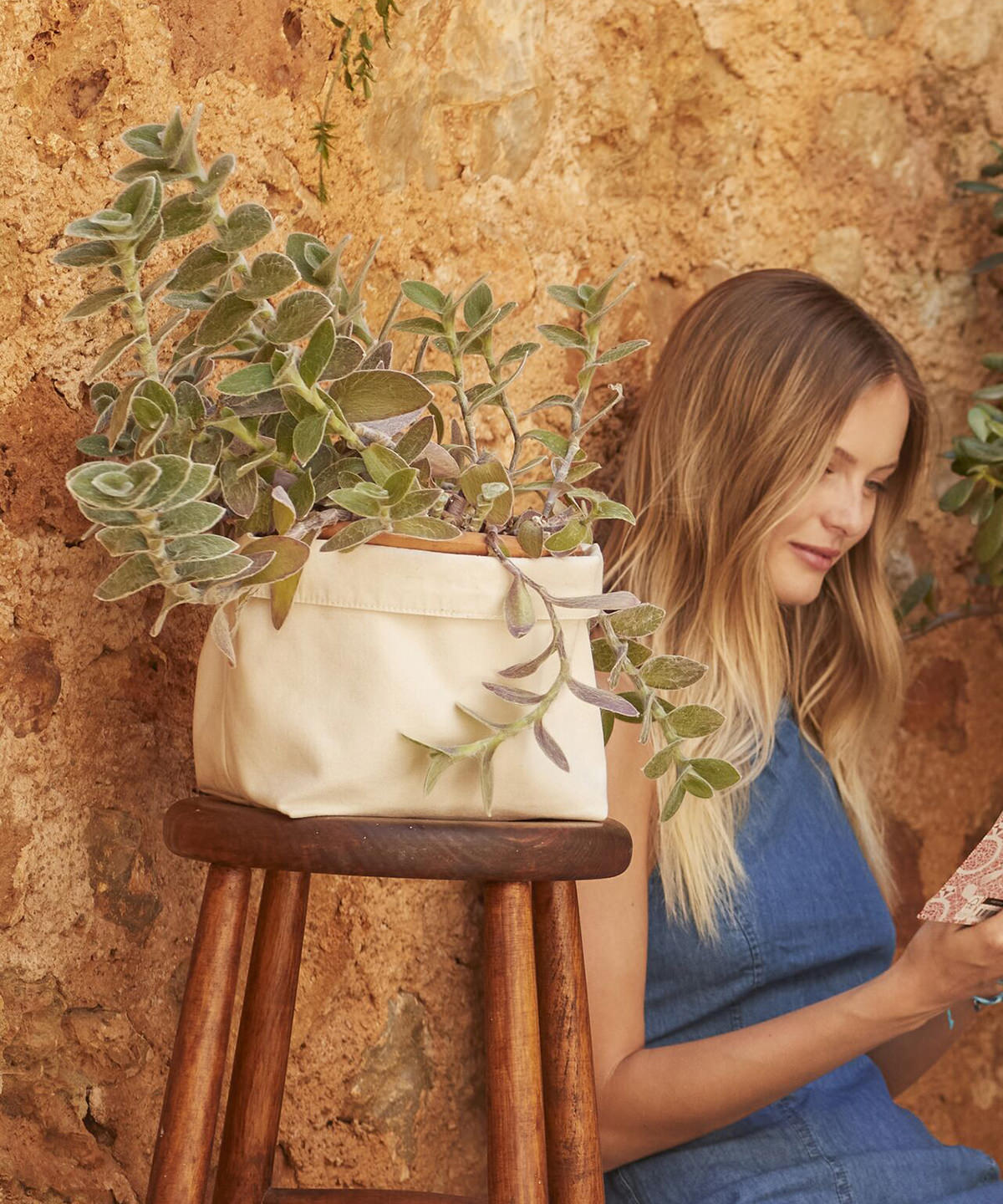 Reversible Canvas Storage Bag - Natural/Black